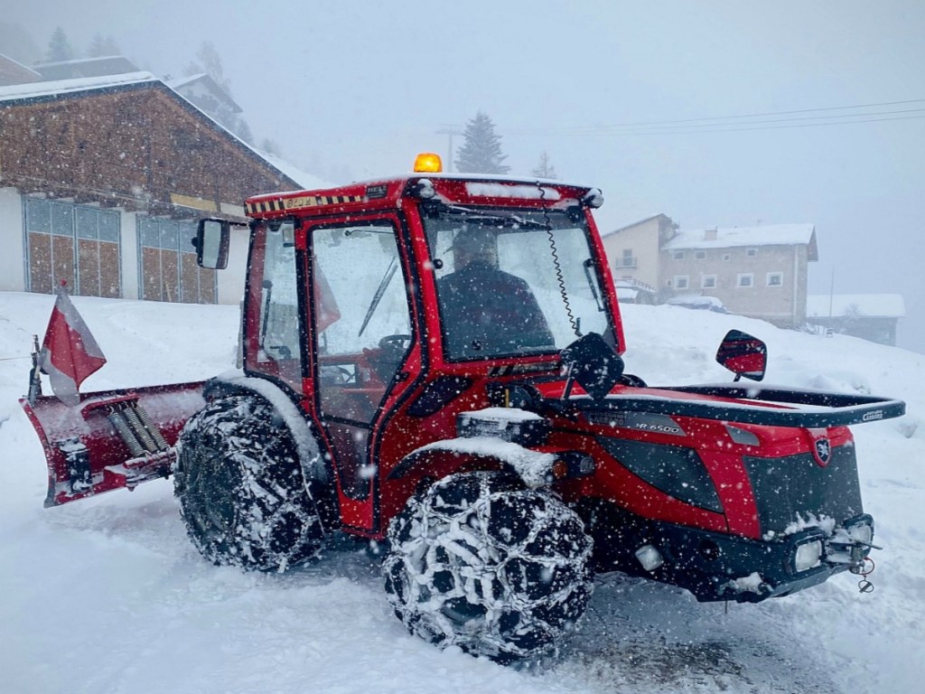 Zöllner Service und Handels GmbH - Banner - Winterdienst